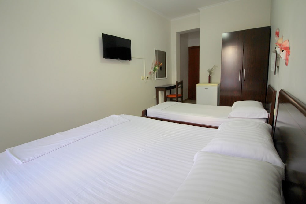 Фото Elena Hotel