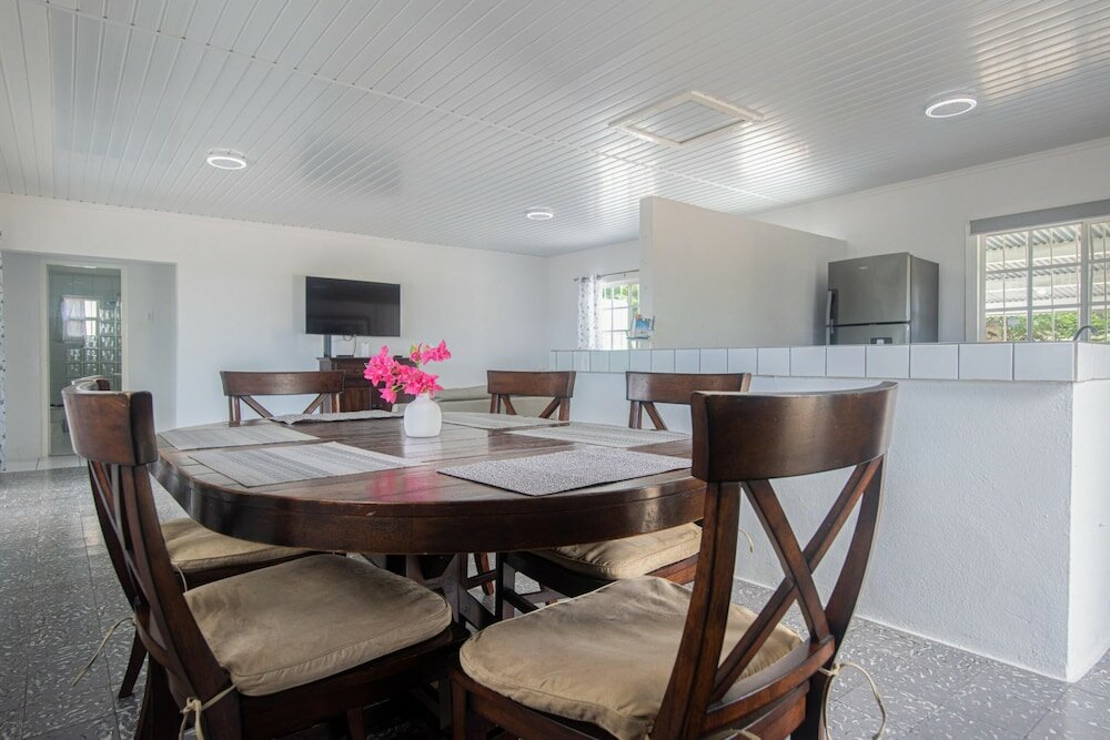 Фото Aruban Home Close to Beach