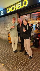 Cachelo Restaurante (Comunidad Autònoma de Cataluña, Provincia de Barcelona, L'Hospitalet de Llobregat municipis, Ciudad de Hospitalet de Llobregat, Carrer Barcelona), restaurant