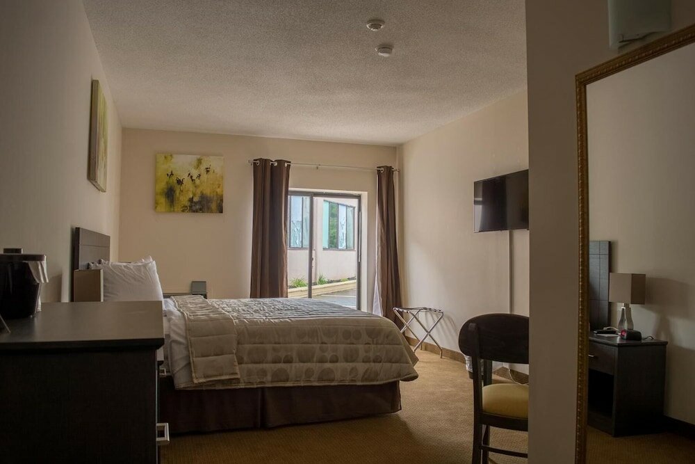 Фото River Rapids Inn