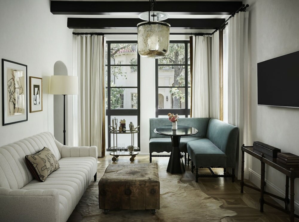 Фото Commodore Perry Estate