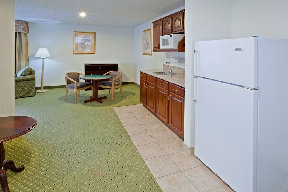 Фото Holiday Inn Express Washington, an Ihg Hotel