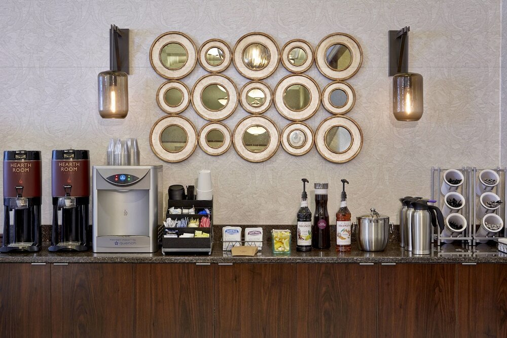 Фото Residence Inn Milwaukee Downtown by Marriott