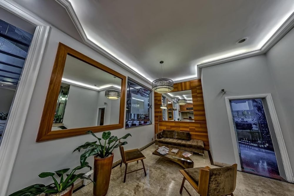 Фото Hotel Massis