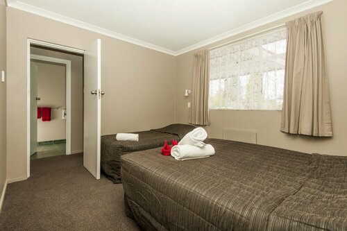 Гостиница Manuka Crescent Motel в Ванаке