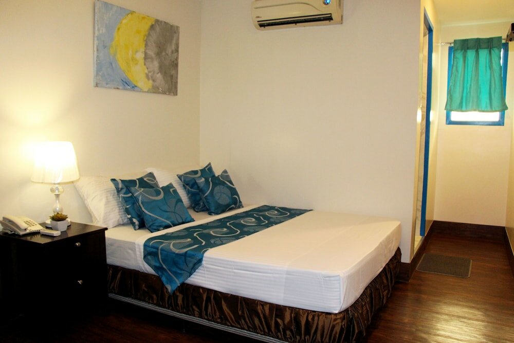 Фото Skyblue Hotel