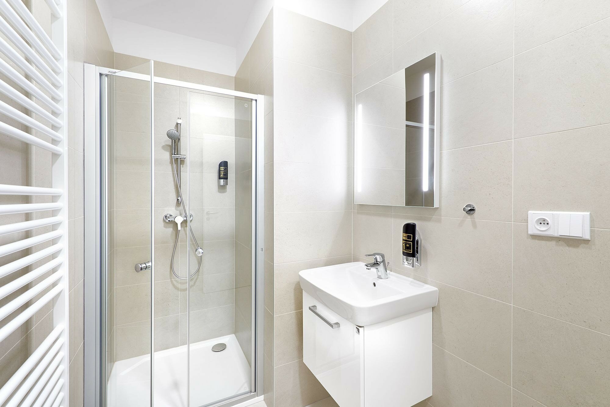 Фото Downtown Suites Belohorska