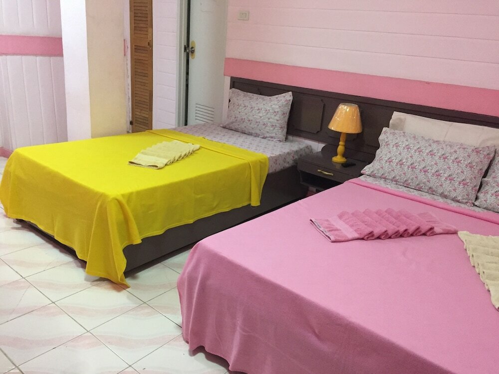 Фото Hayward Travel Inn