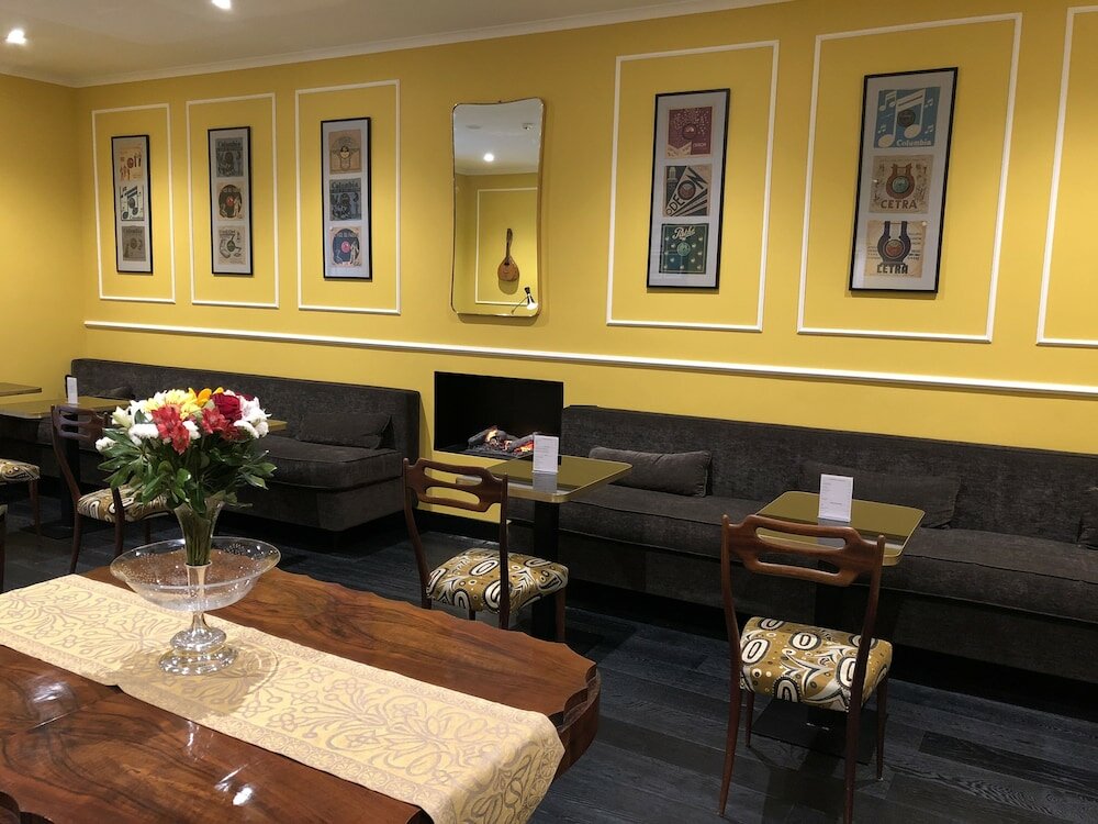 Фото Caruso Place Boutique & Wellness Suites