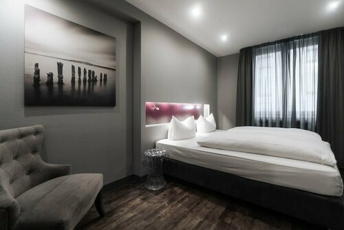 Гостиница Hotel am Augustinerplatz в Кёльне