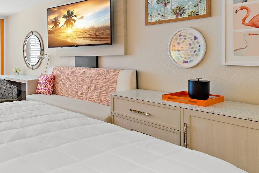 Фото Bellwether Beach Resort