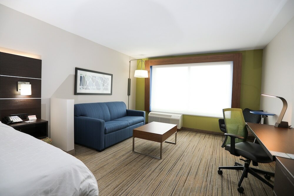 Фото Holiday Inn Express And Suites Forney, an Ihg Hotel