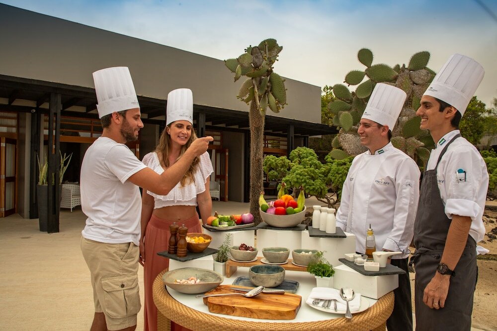 Фото Finch Bay Galapagos Hotel