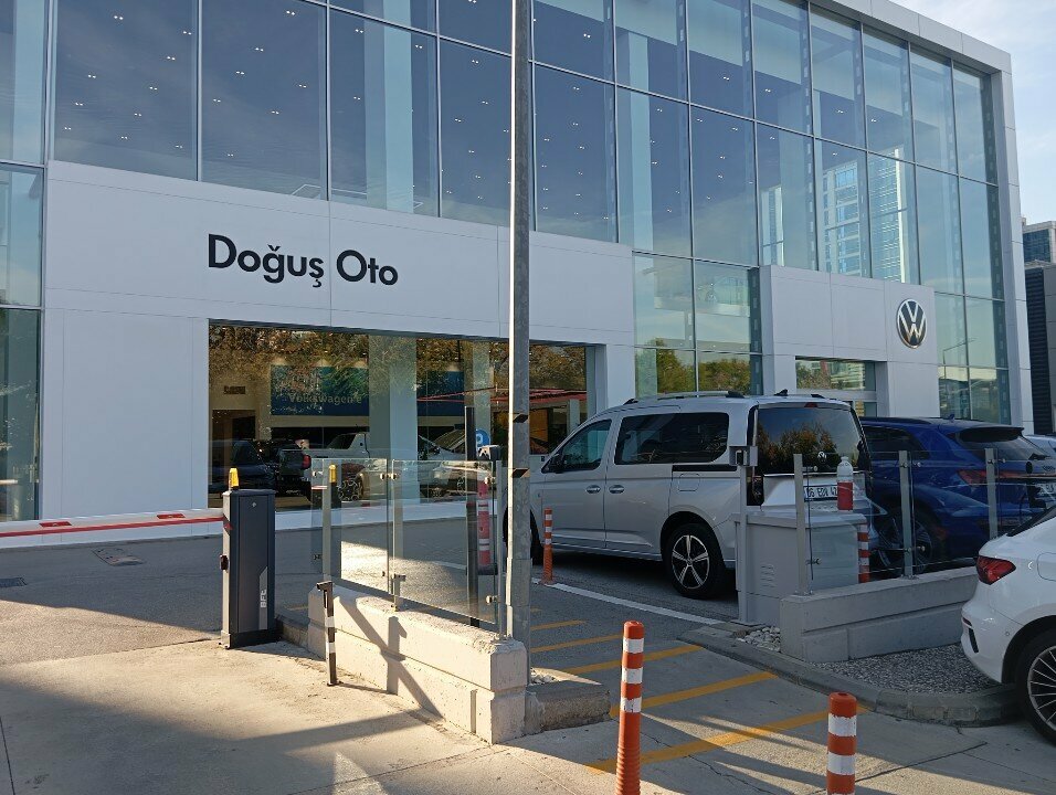 Car dealership Doğuş Oto , Ankara, photo