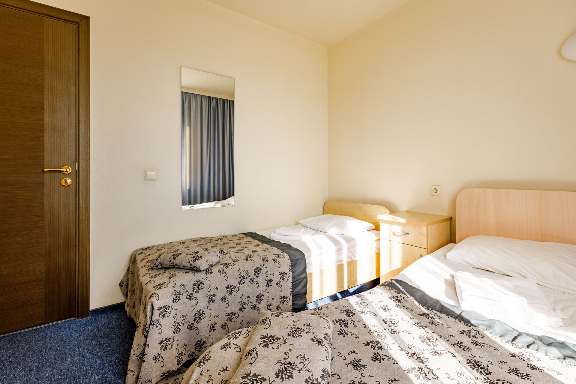 Фото East Time Hotel