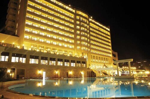 Гостиница Korumar Deluxe Hotel в Кушадасы