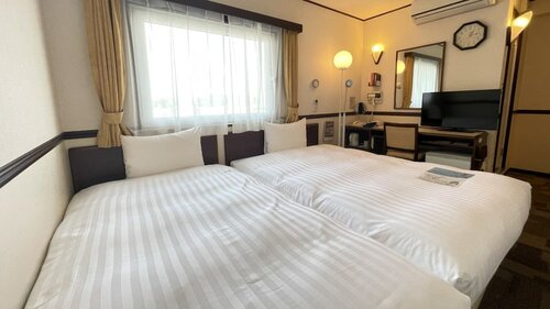 Гостиница Toyoko Inn Jr Wakayama-eki Higashi-guchi в Вакаяме