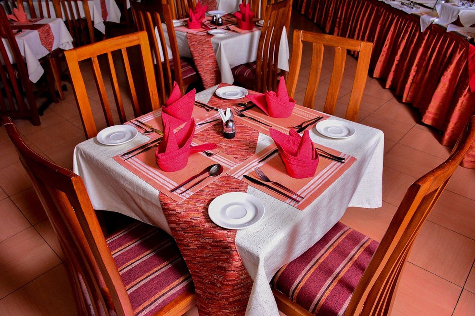 Фото Elementaita Country Lodge