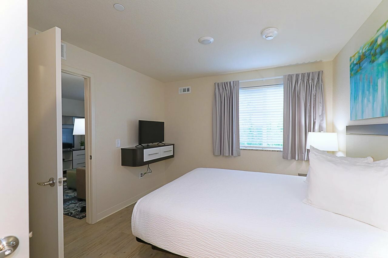 Фото Waterwalk Raleigh Rtp