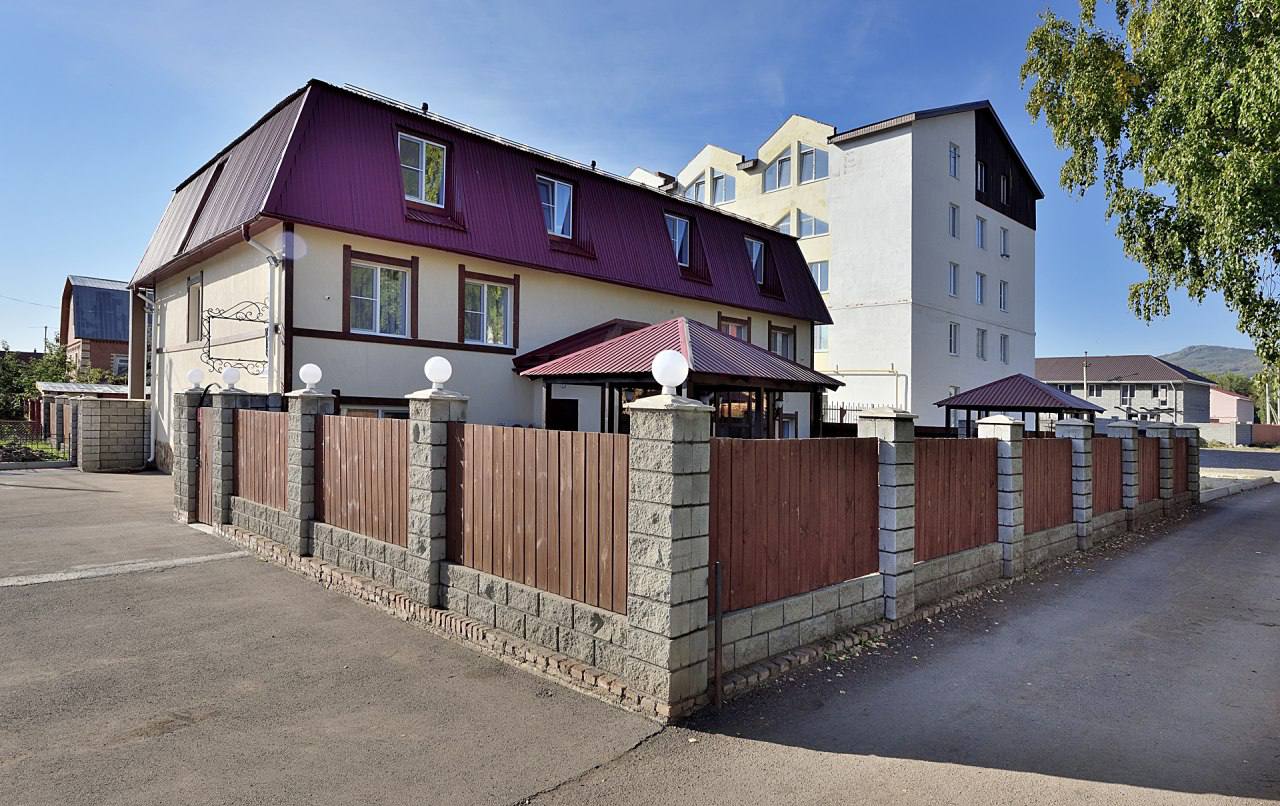 Фото отеля 1