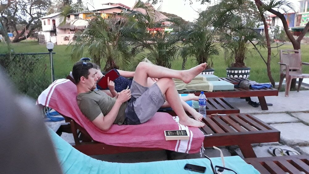 Фото Traveller's Home Hotel