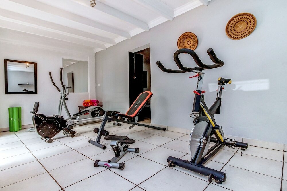 Фото Sitatunga Guest Lodge & Transfers