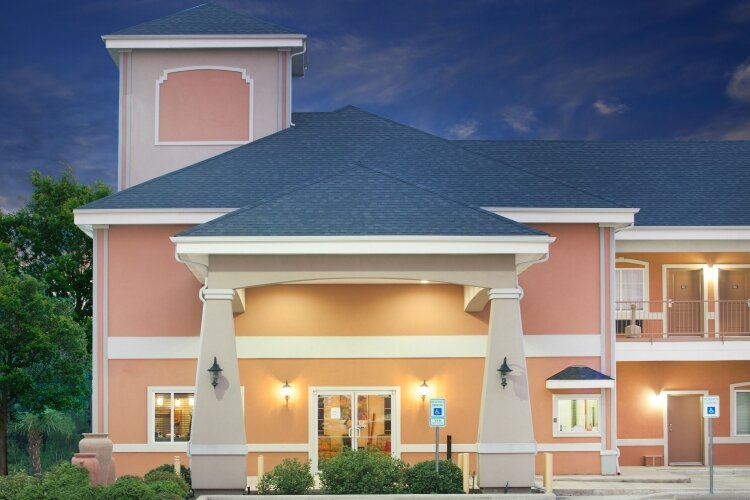 Фото отеля 3