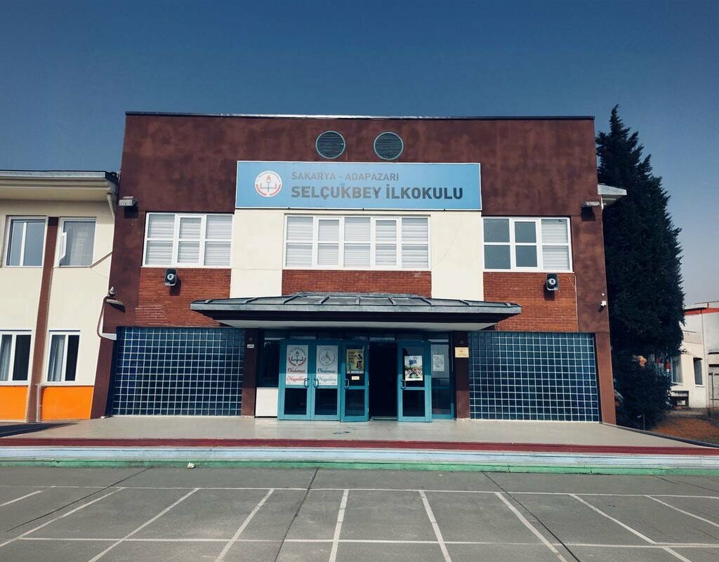 Primary school Selcukbey Primary School, Adapazari, photo