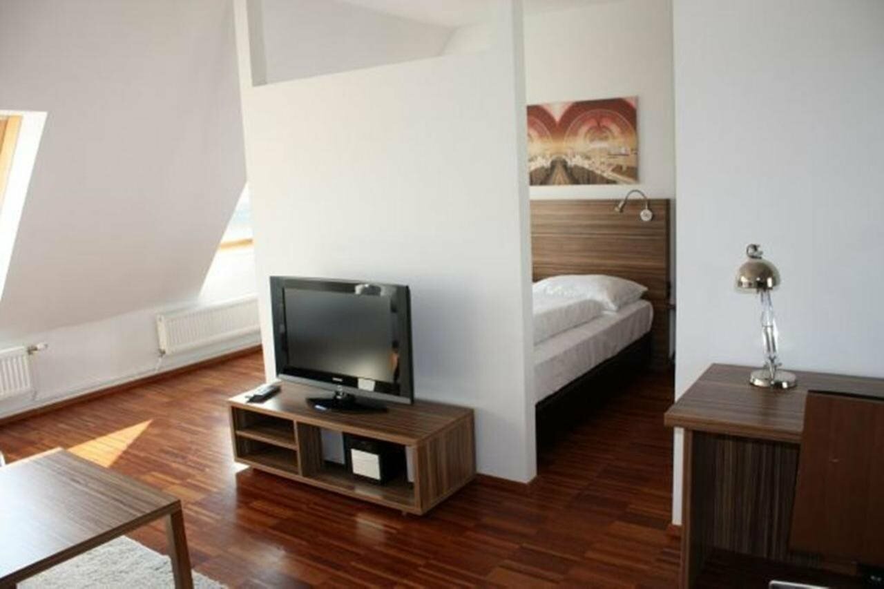 Фото Royal Living Apartments