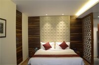 Фото Connaught Royale