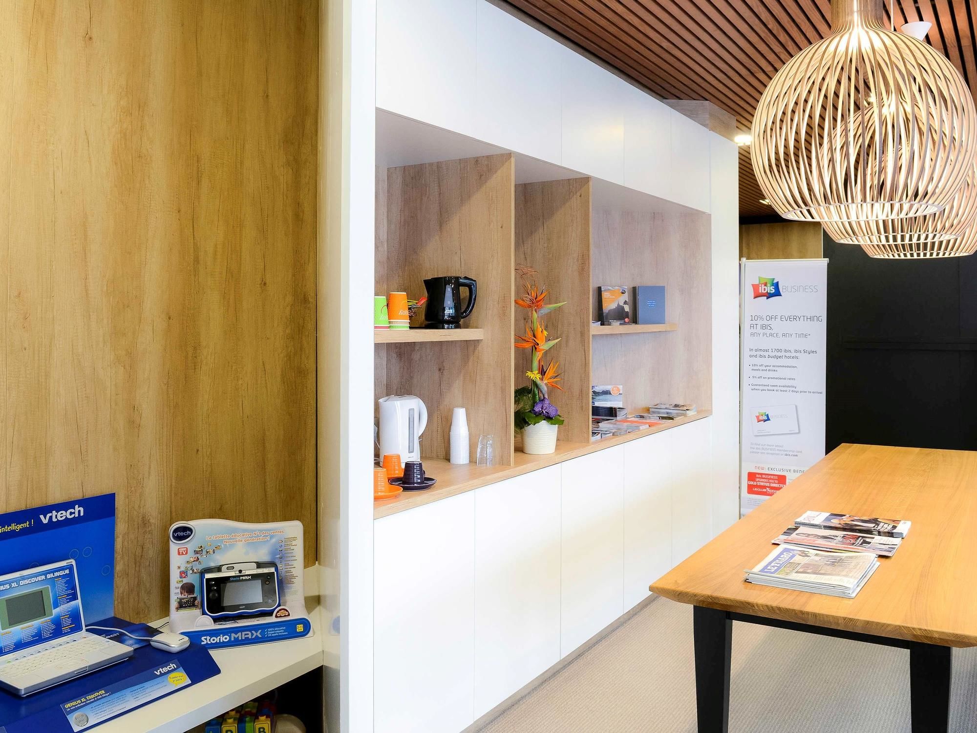 Фото ibis Styles Caen Centre Historique