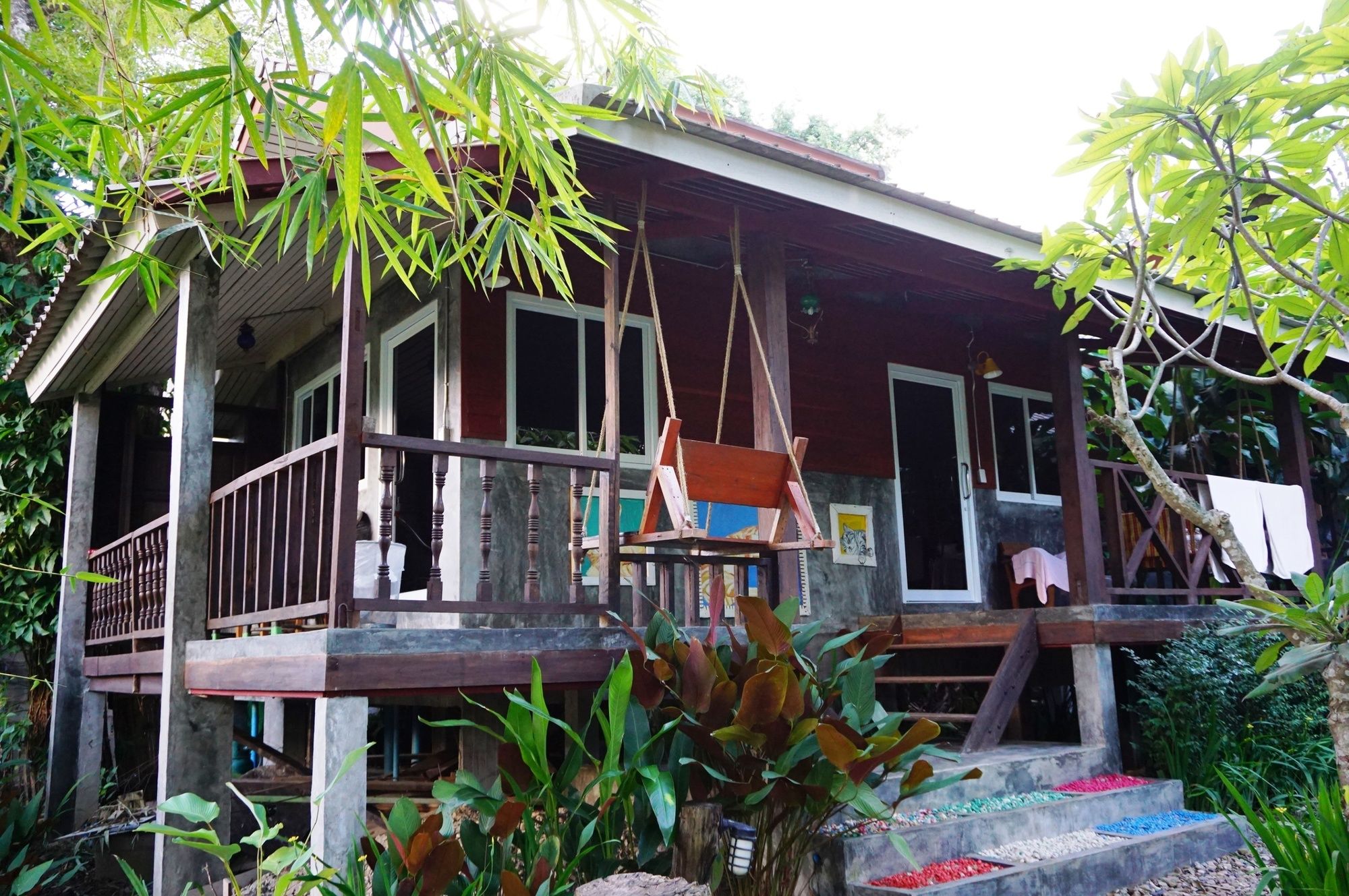 Фото Sawasdeepai River Resort