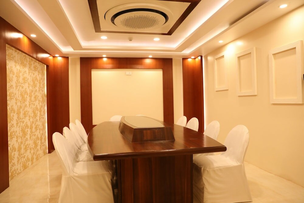 Фото Hotel Tridev