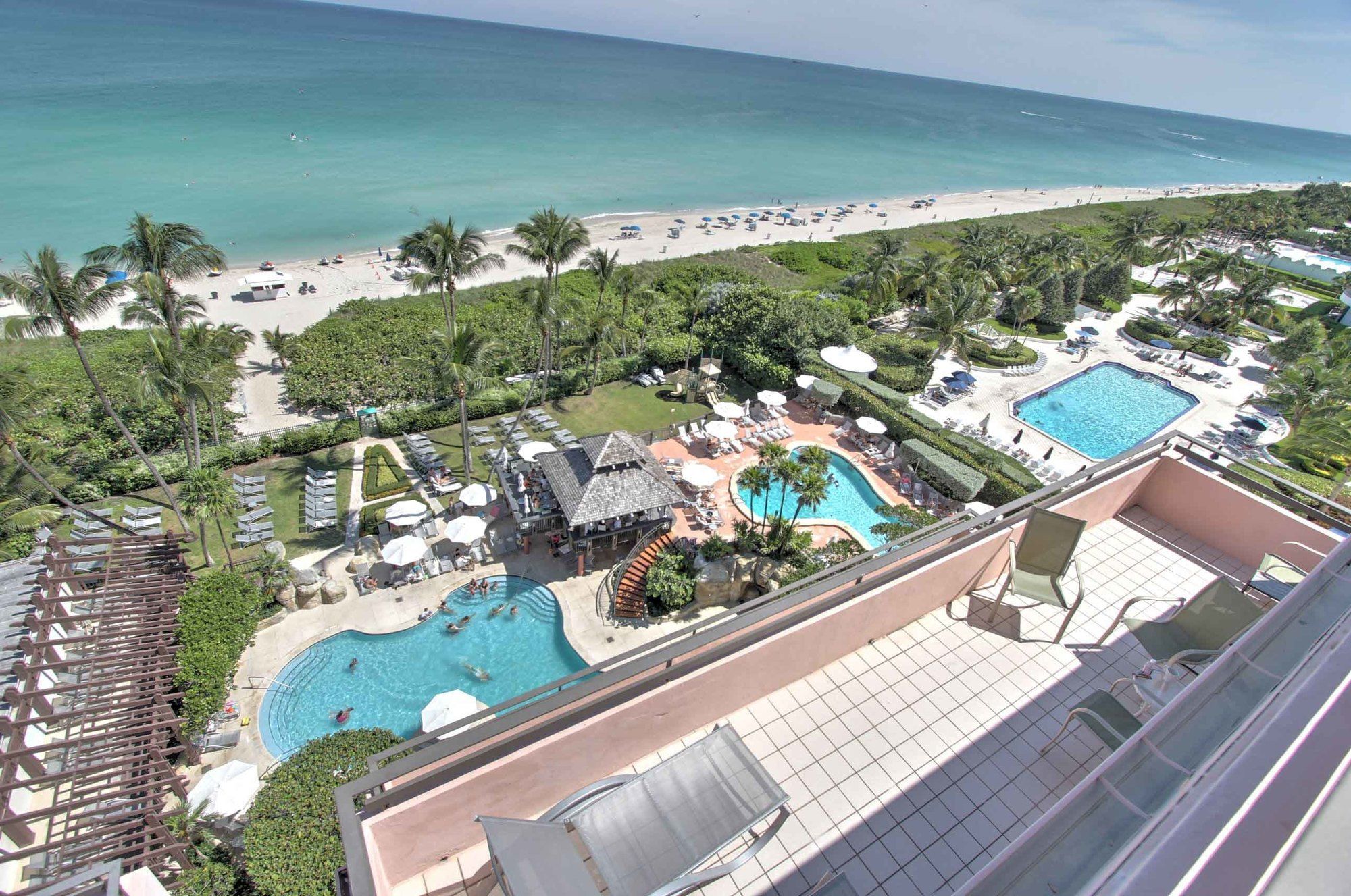 Фото Private Apartments by Vacations On Miami Beach