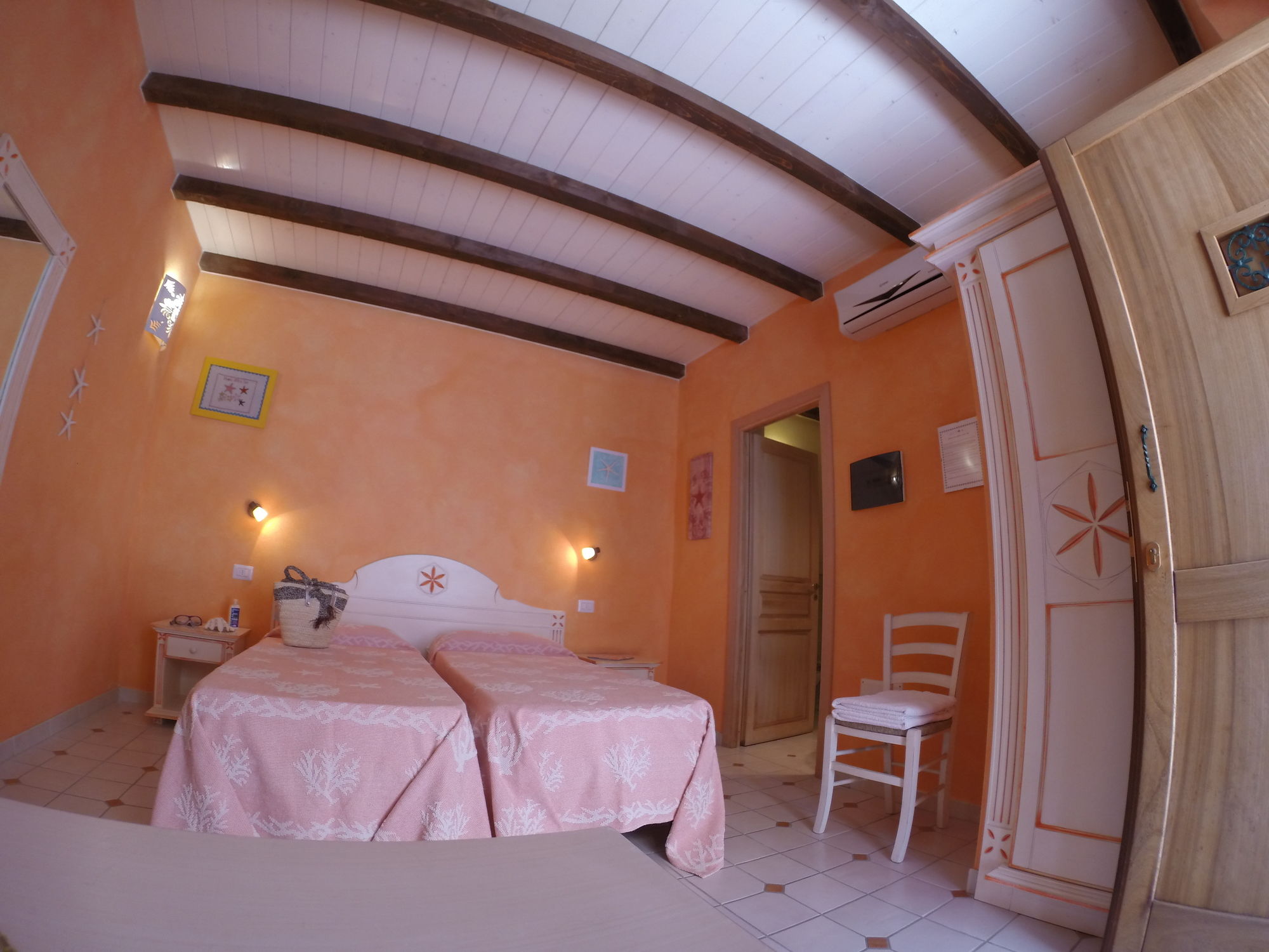 Фото Domus Olbia Inn