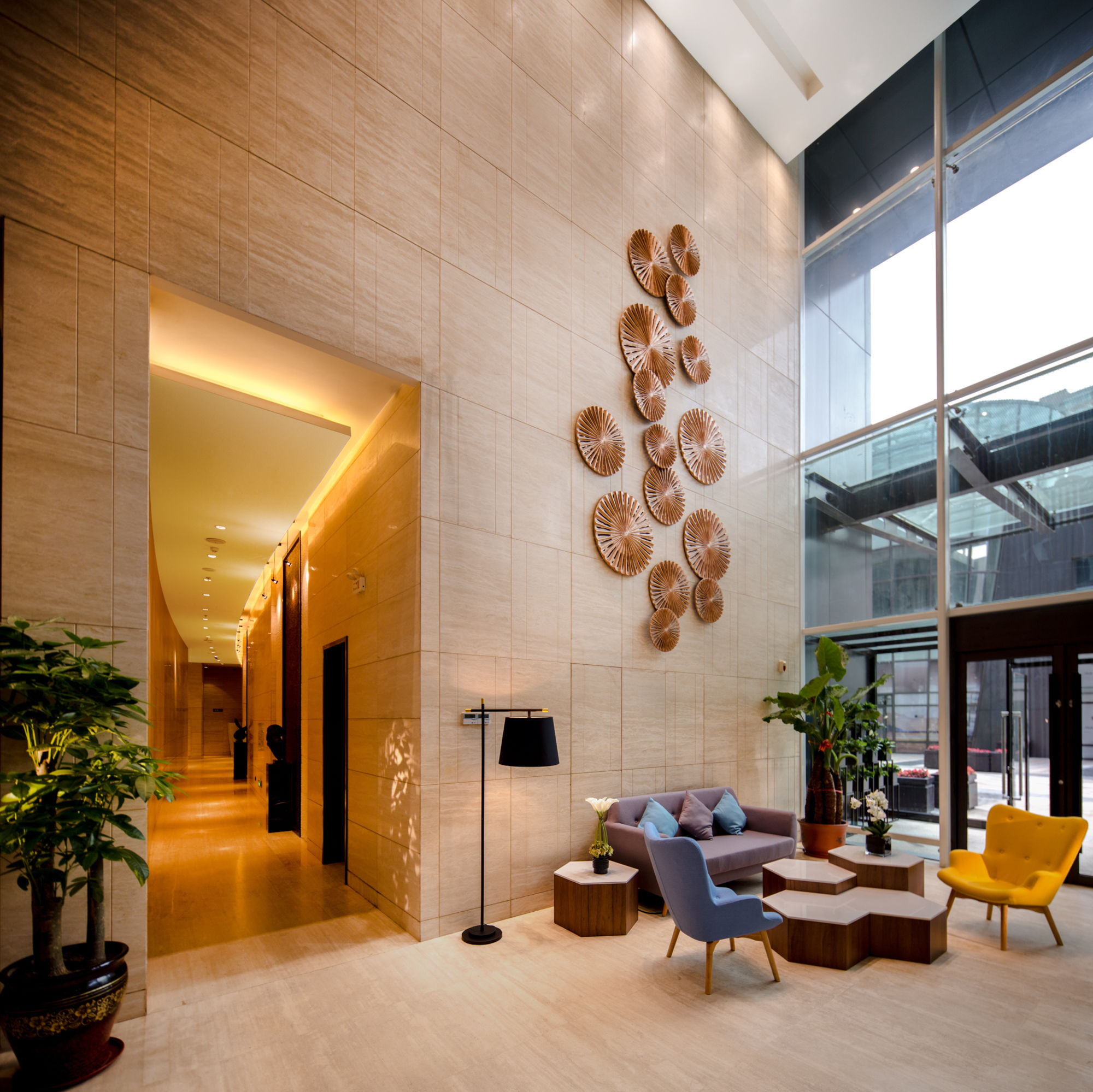 Фото Oak Chateau Dalian