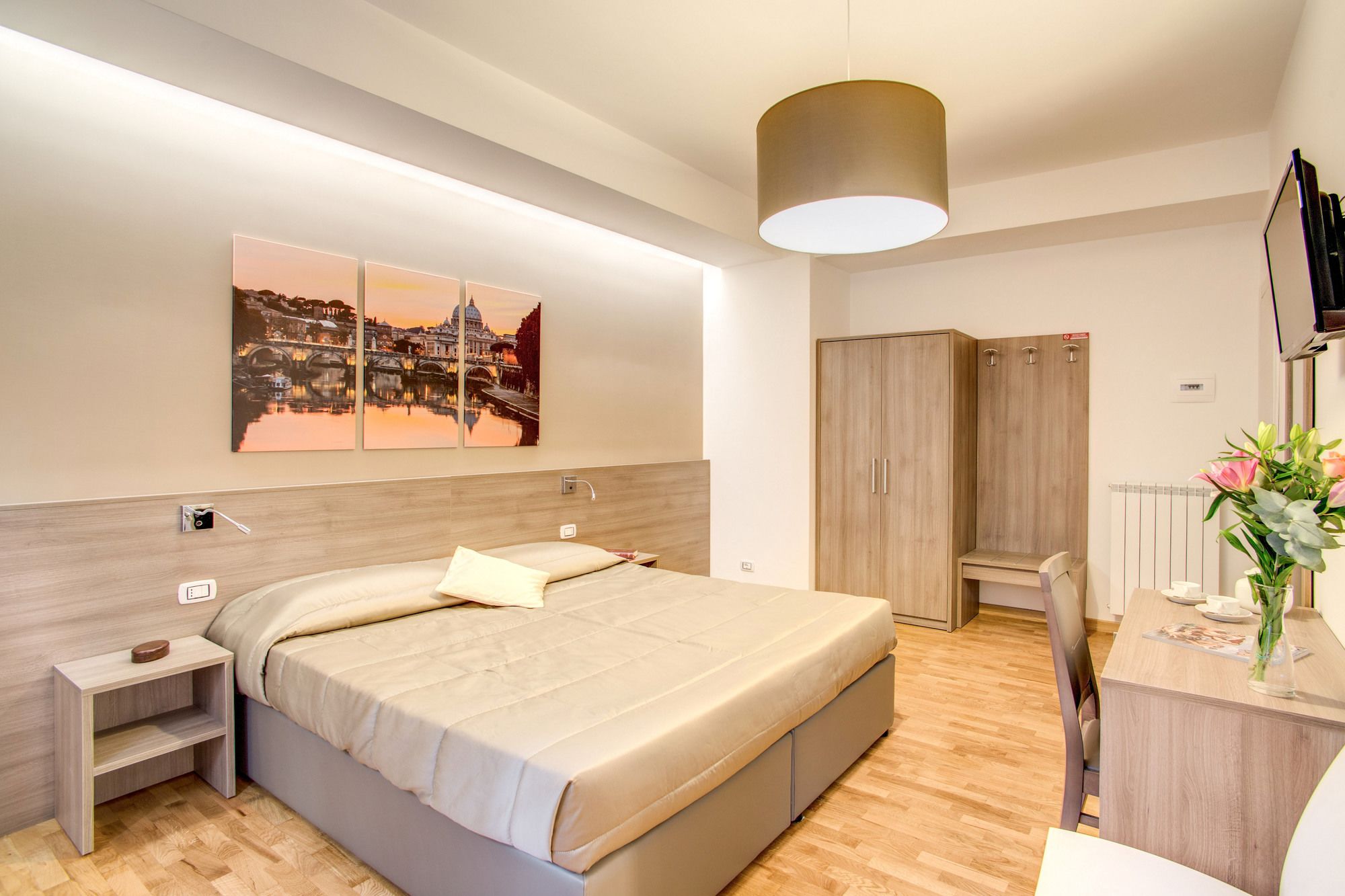 Фото Vatican Rooms Cipro