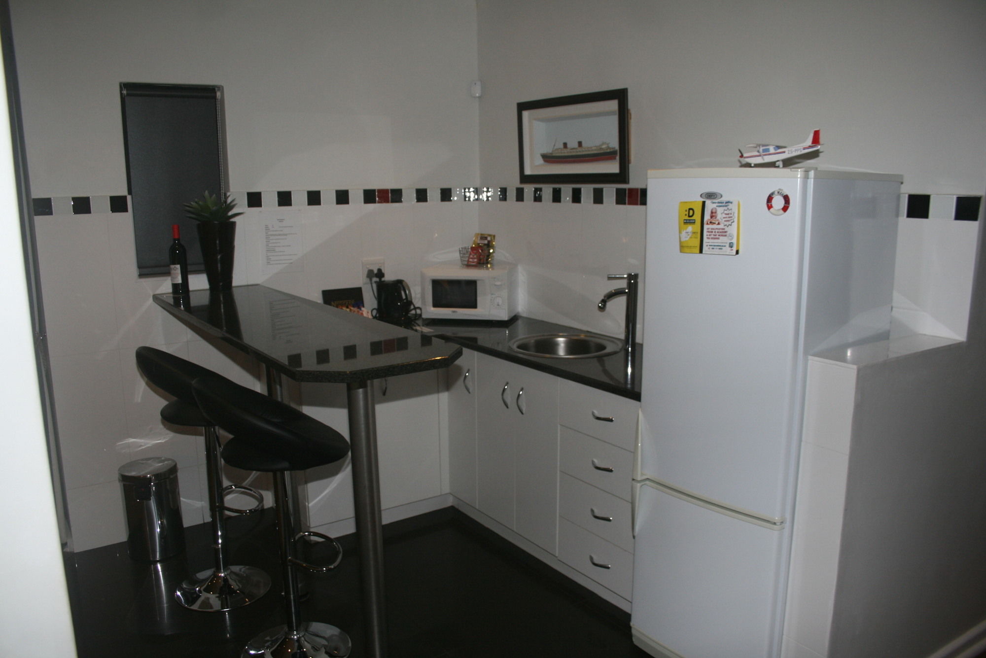 Фото Ahoy Boutique Hotel