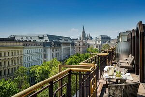 Гостиница Hilton Vienna Plaza