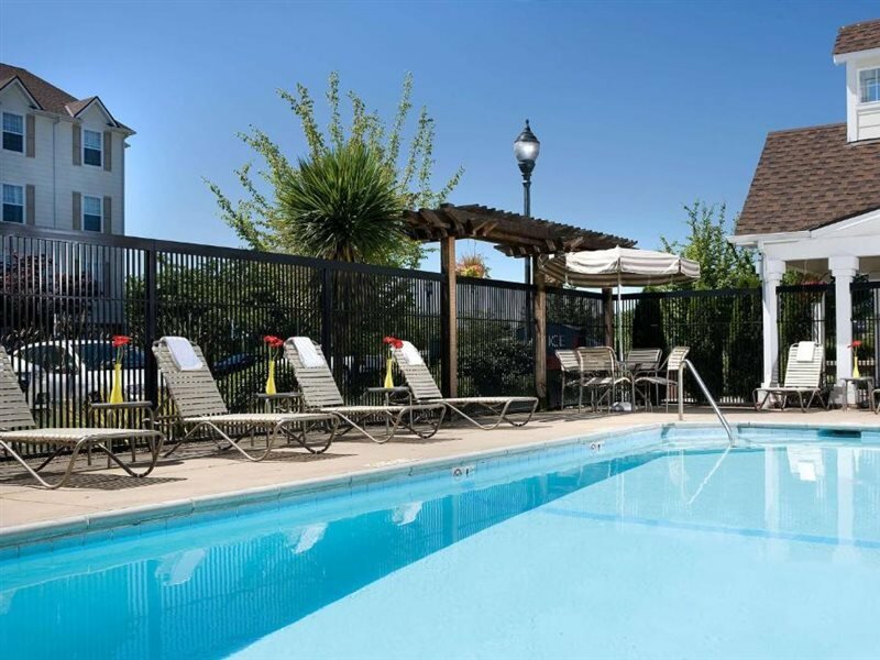 Фото Sonesta Simply Suites Seattle Renton