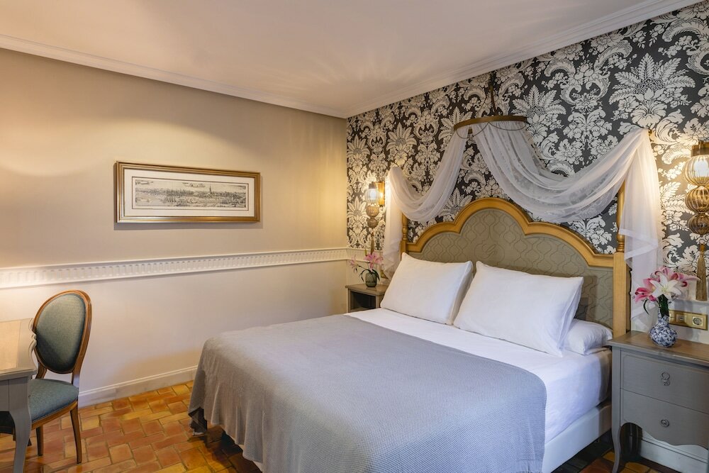 Фото Hotel Gravina 51