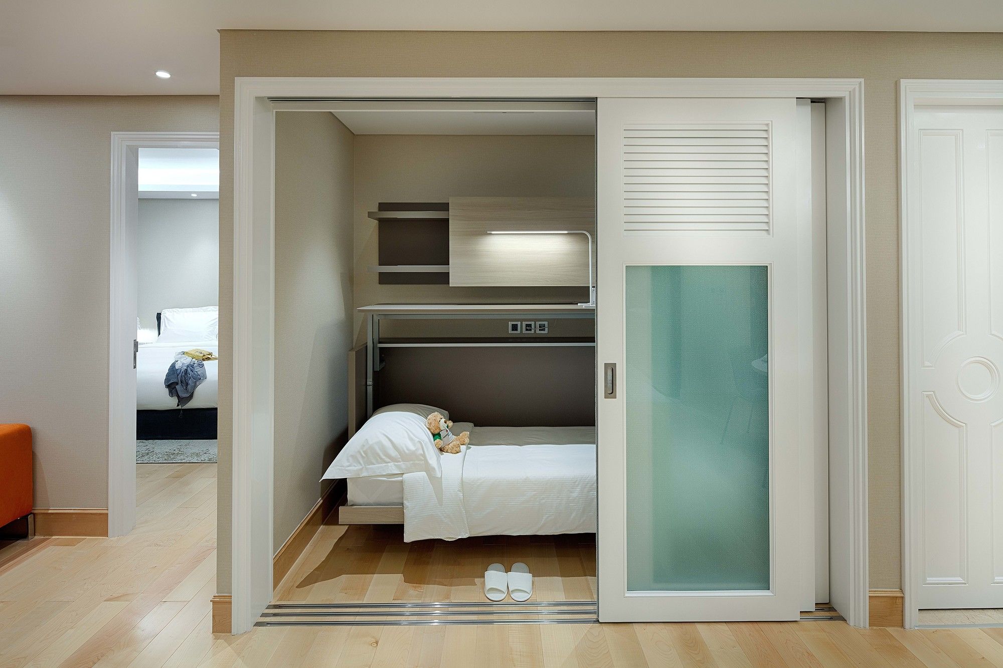 Фото Sherwood Suites