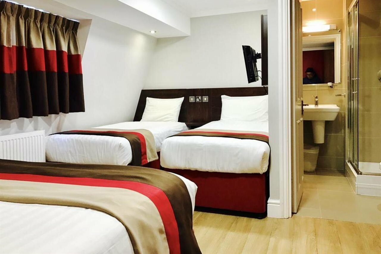 Фото Royal Cambridge Hotel