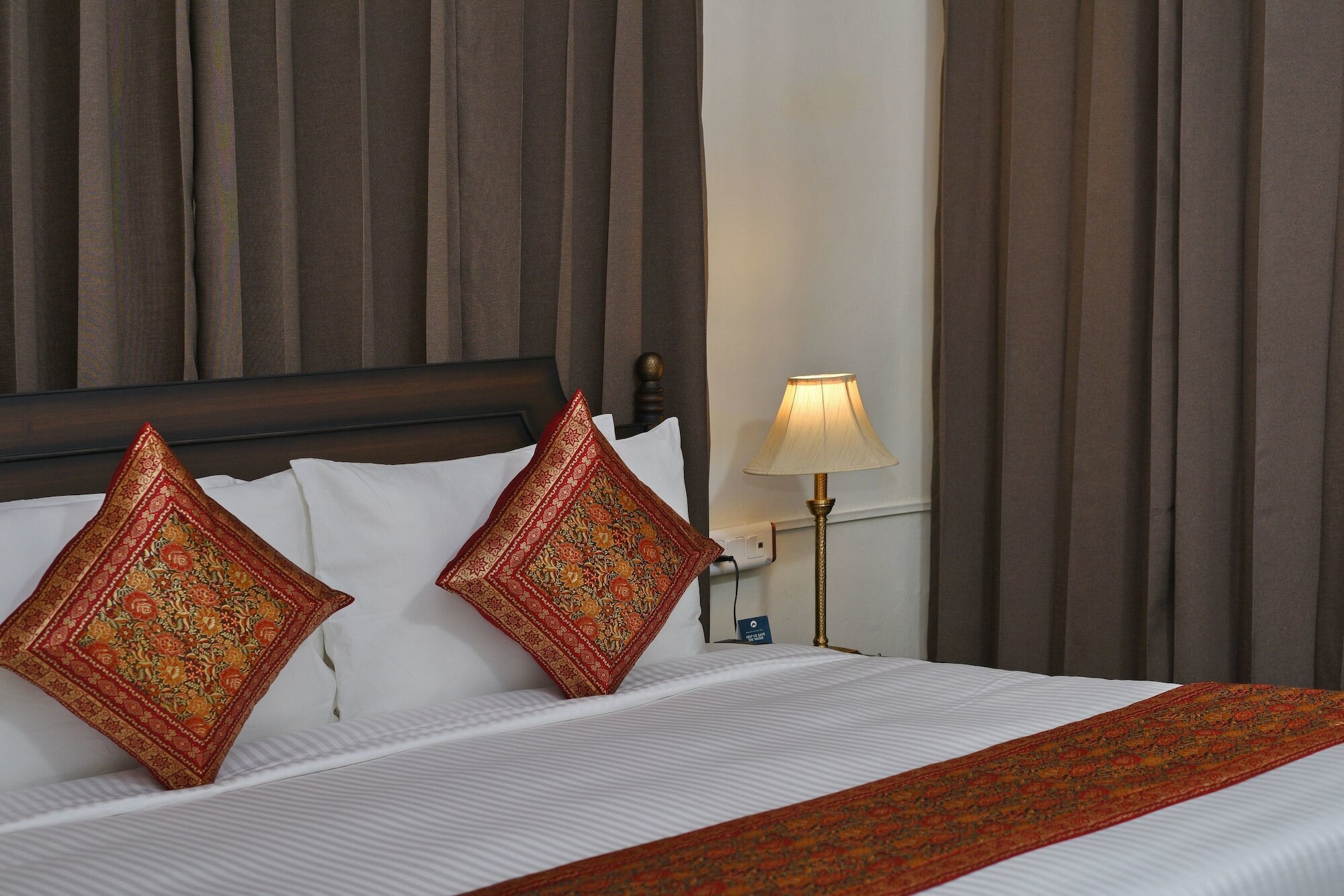 Фото Brij Villa, Dalhousie - A Colonial Luxury Retreat