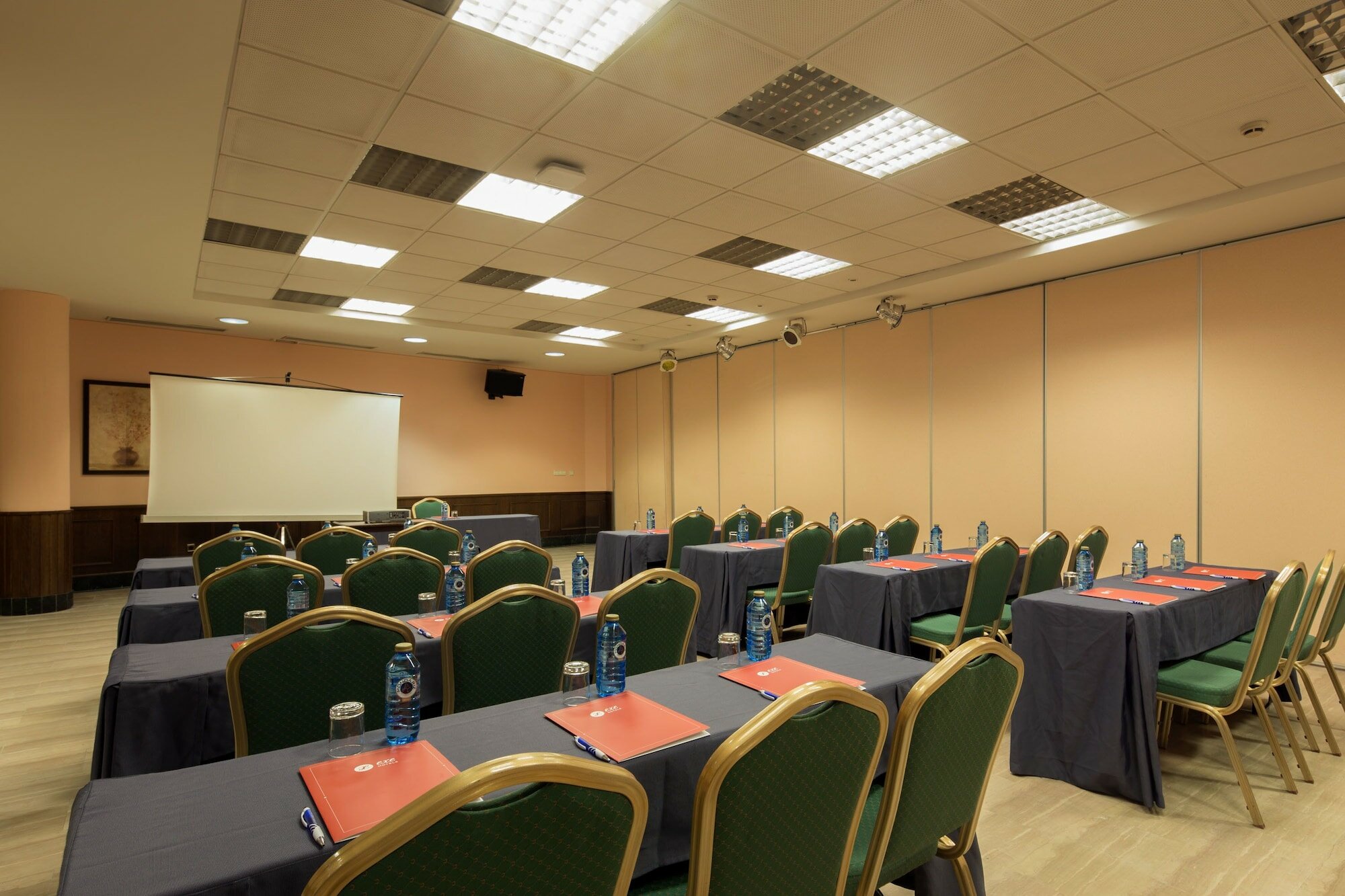 Фото Exe Reina Isabel