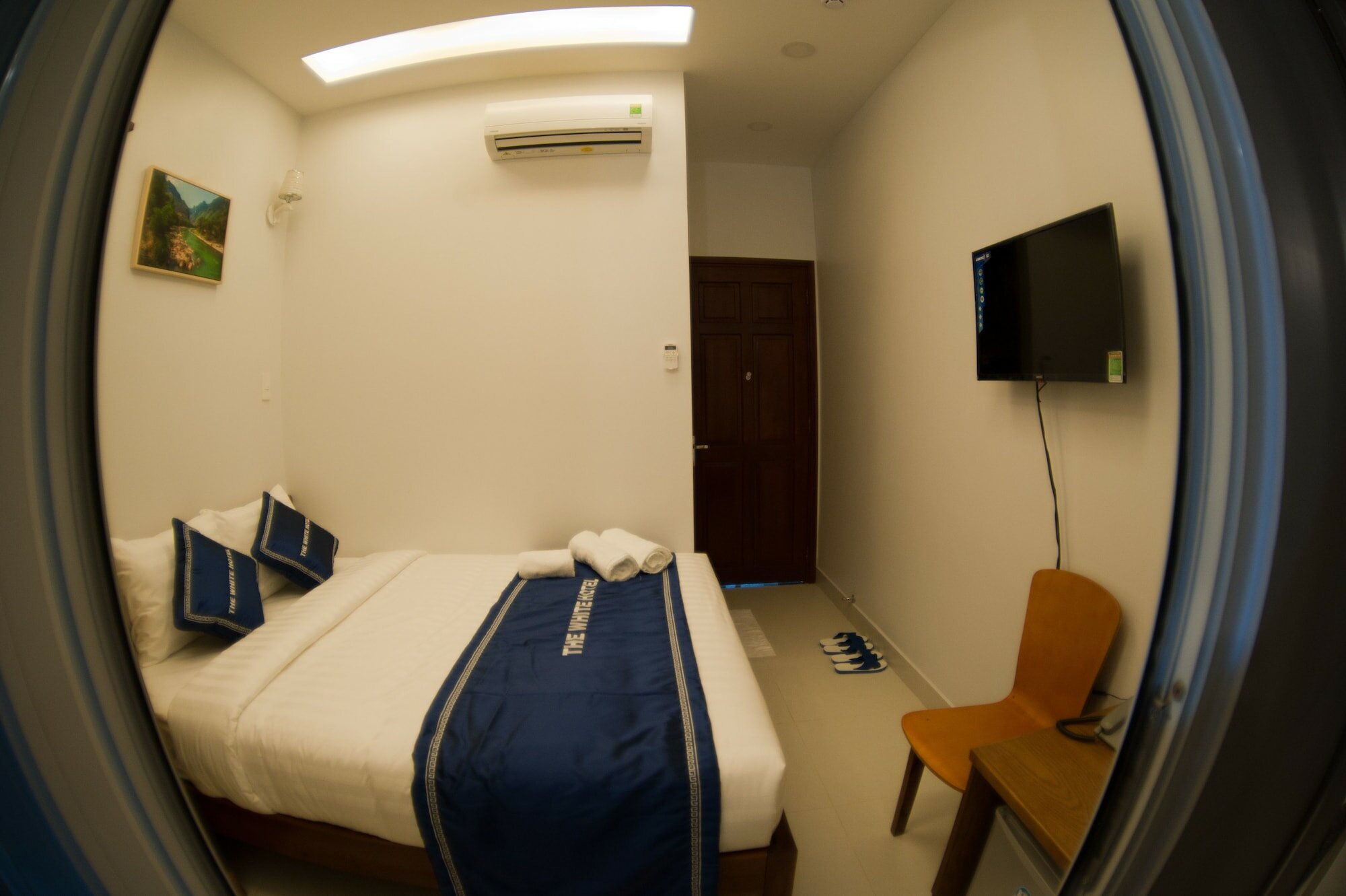 Фото The White House