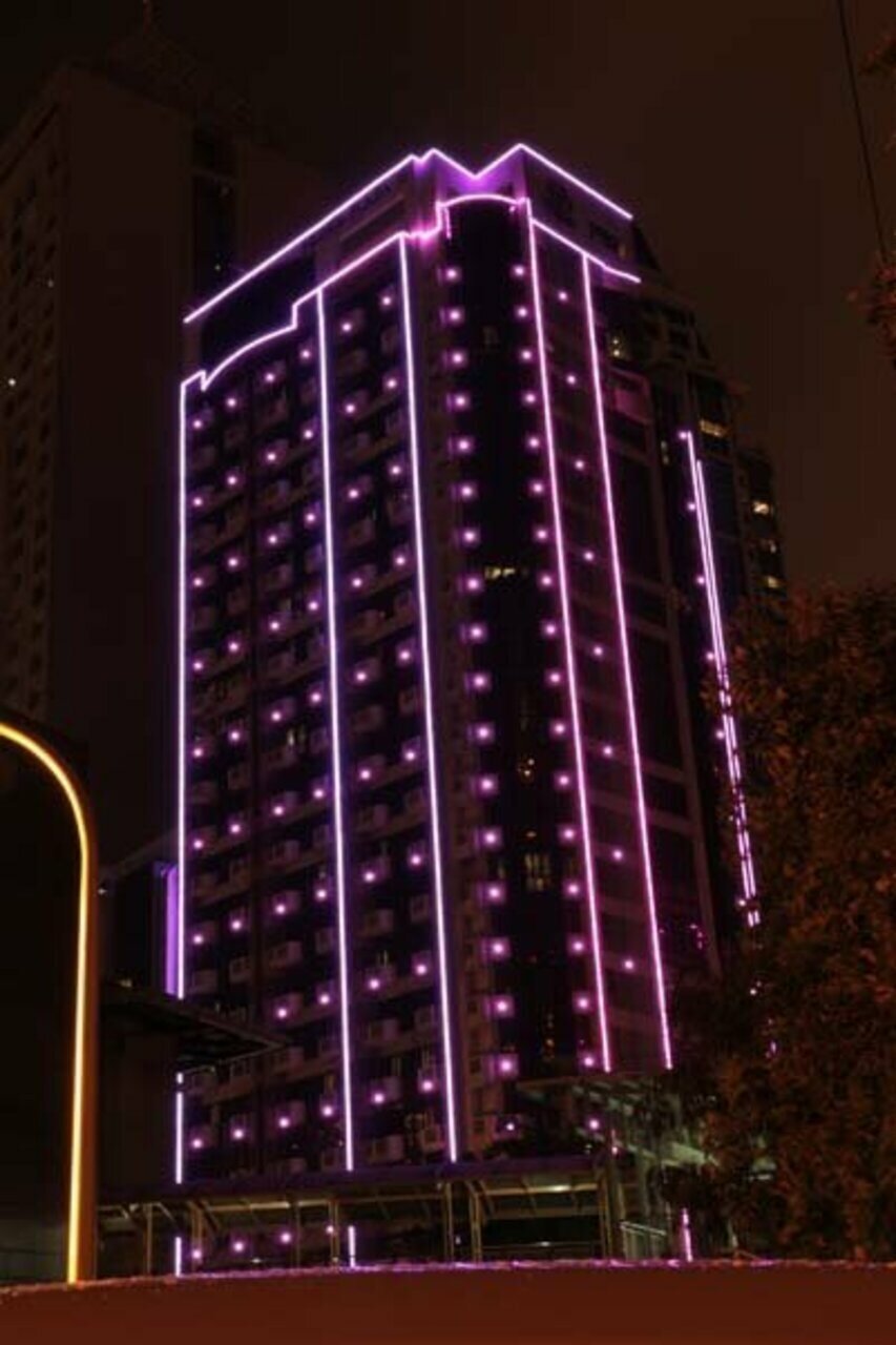 Фото отеля 2