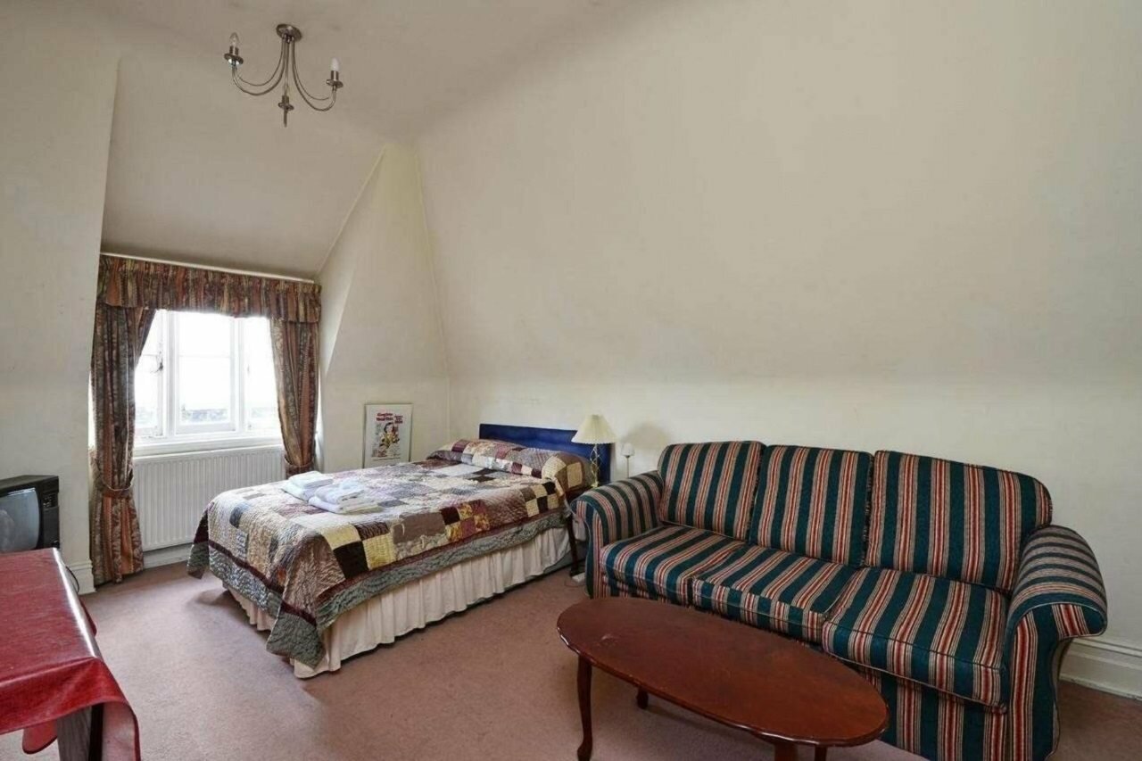 Фото London Aparthotel