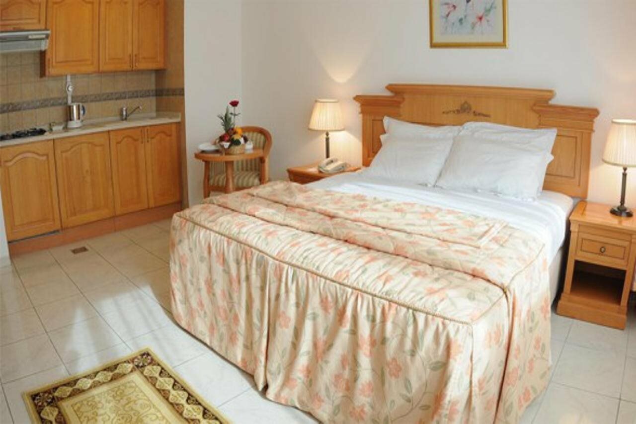 Фото Апарт-отель Uptown Hotel Apartments Abu Dhabi