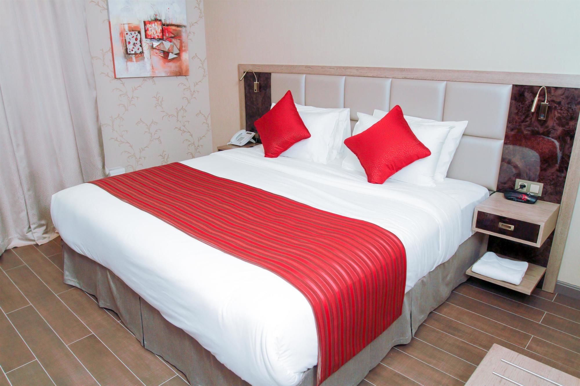 Фото Ramada by Wyndham Bishkek Centre